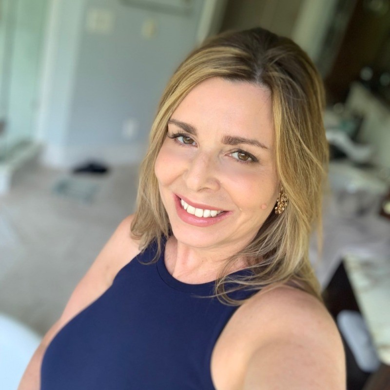 Angela Riley